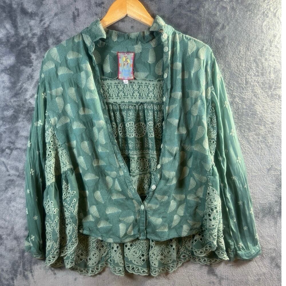 Johnny Was Pine Desi Blouse Green Embroidered Eyelet Boho Shirt Size S Small - Picture 3 of 7